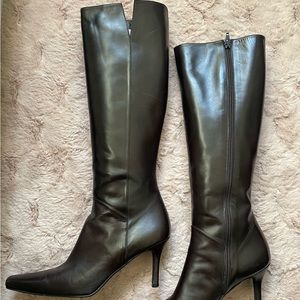 Stuart Weitzman brown leather boots